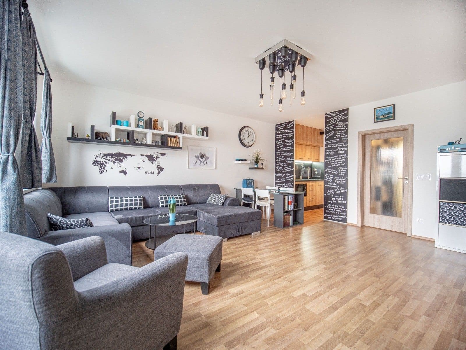 Prodej bytu 3+kk 94 m², Škrábkových, Praha, Praha Prodej bytu 3+kk 94 m², Škrábkových, Praha, Praha