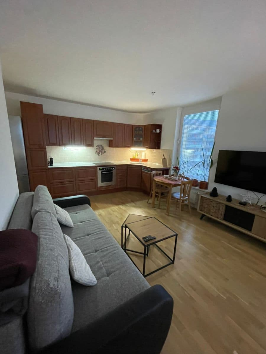 Prodej bytu 2+kk 47 m², Kostomlatská, Praha, Praha Prodej bytu 2+kk 47 m², Kostomlatská, Praha, Praha