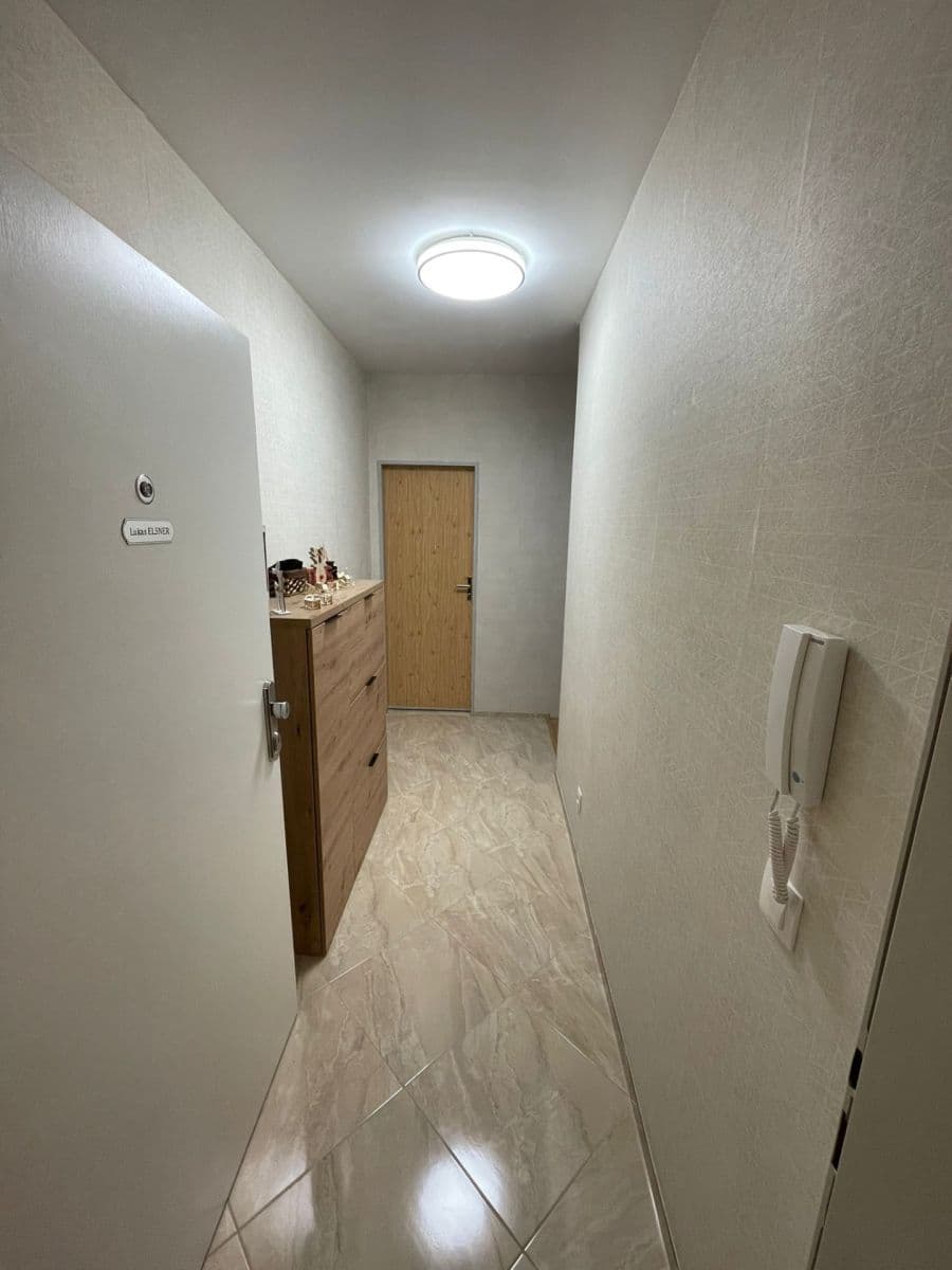 Prodej bytu 2+kk 47 m², Kostomlatská, Praha, Praha Prodej bytu 2+kk 47 m², Kostomlatská, Praha, Praha