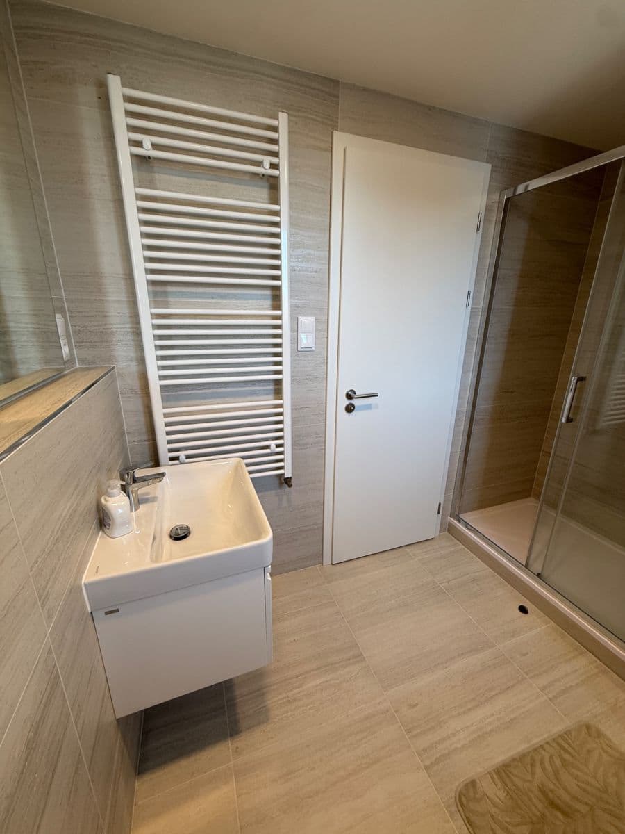 Pronájem bytu 1+kk 33 m², Poděbradská, Praha, Praha Pronájem bytu 1+kk 33 m², Poděbradská, Praha, Praha