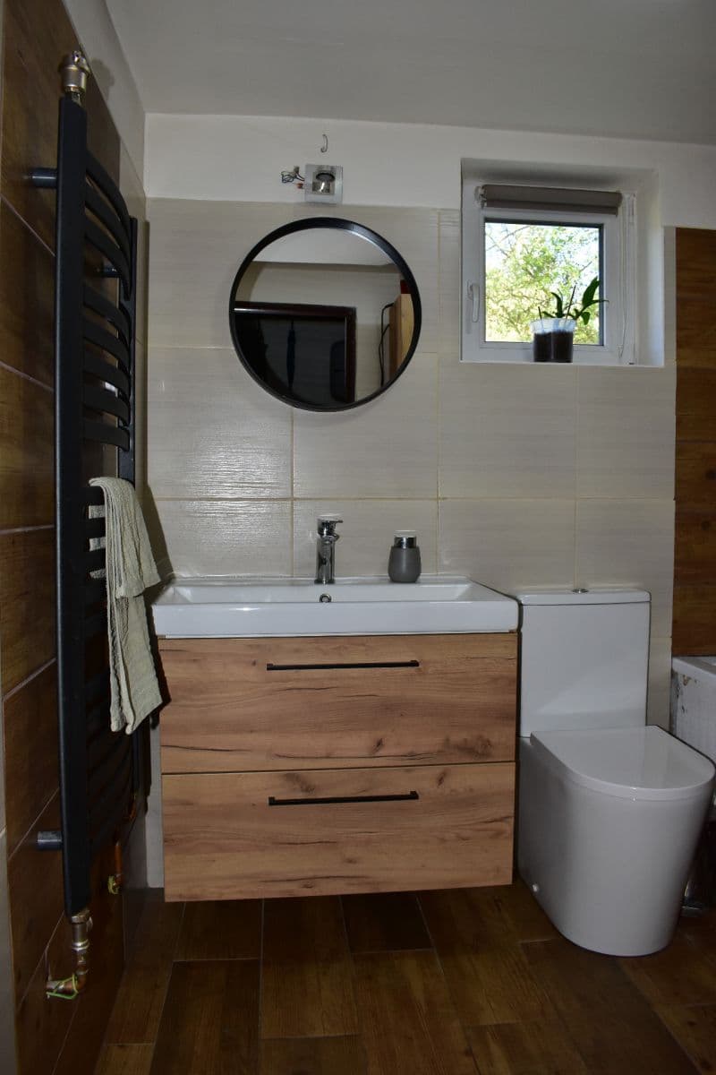 Prodej chaty, chalupy 80 m², pozemek 100 m², Římov, Jihočeský kraj Prodej chaty, chalupy 80 m², pozemek 100 m², Římov, Jihočeský kraj