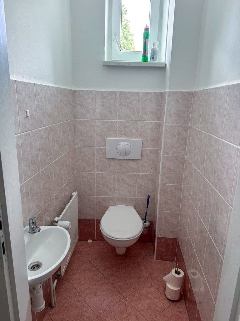 Pronájem bytu 1+kk 65 m², Žižkovo náměstí, Vlašim, Středočeský kraj Pronájem bytu 1+kk 65 m², Žižkovo náměstí, Vlašim, Středočeský kraj