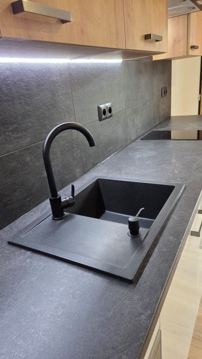 Pronájem bytu 2+kk 38 m², Lelkova, Brno, Jihomoravský kraj Pronájem bytu 2+kk 38 m², Lelkova, Brno, Jihomoravský kraj