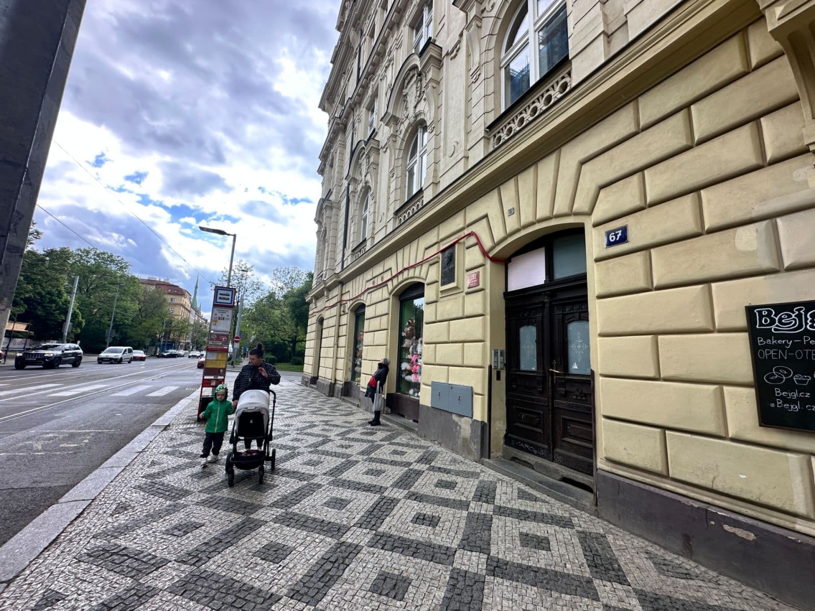Prodej bytu 1+kk 33 m², Korunní, Praha, Praha Prodej bytu 1+kk 33 m², Korunní, Praha, Praha