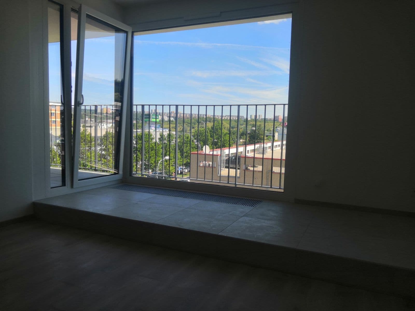 Pronájem bytu 2+kk 71 m², U Červeného mlýna, Brno, Jihomoravský kraj Pronájem bytu 2+kk 71 m², U Červeného mlýna, Brno, Jihomoravský kraj