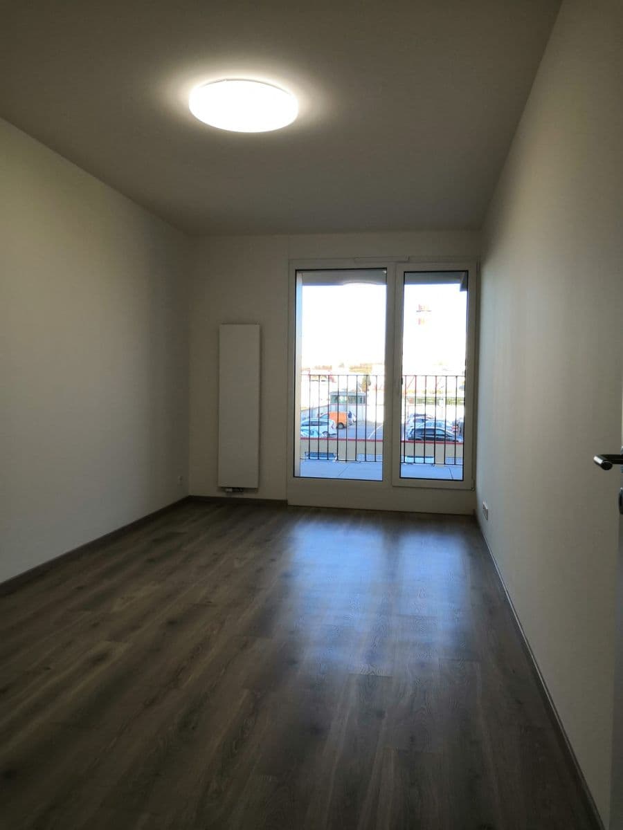 Pronájem bytu 2+kk 71 m², U Červeného mlýna, Brno, Jihomoravský kraj Pronájem bytu 2+kk 71 m², U Červeného mlýna, Brno, Jihomoravský kraj