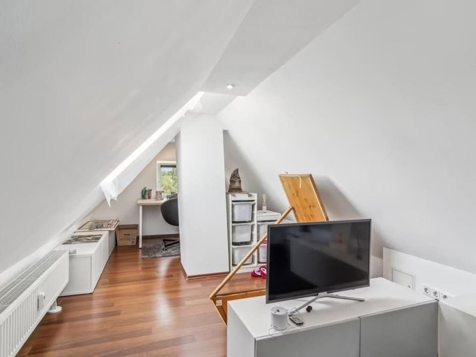 Pronájem bytu 2+kk 60 m², Frankfurt am Main, Hessen Pronájem bytu 2+kk 60 m², Frankfurt am Main, Hessen