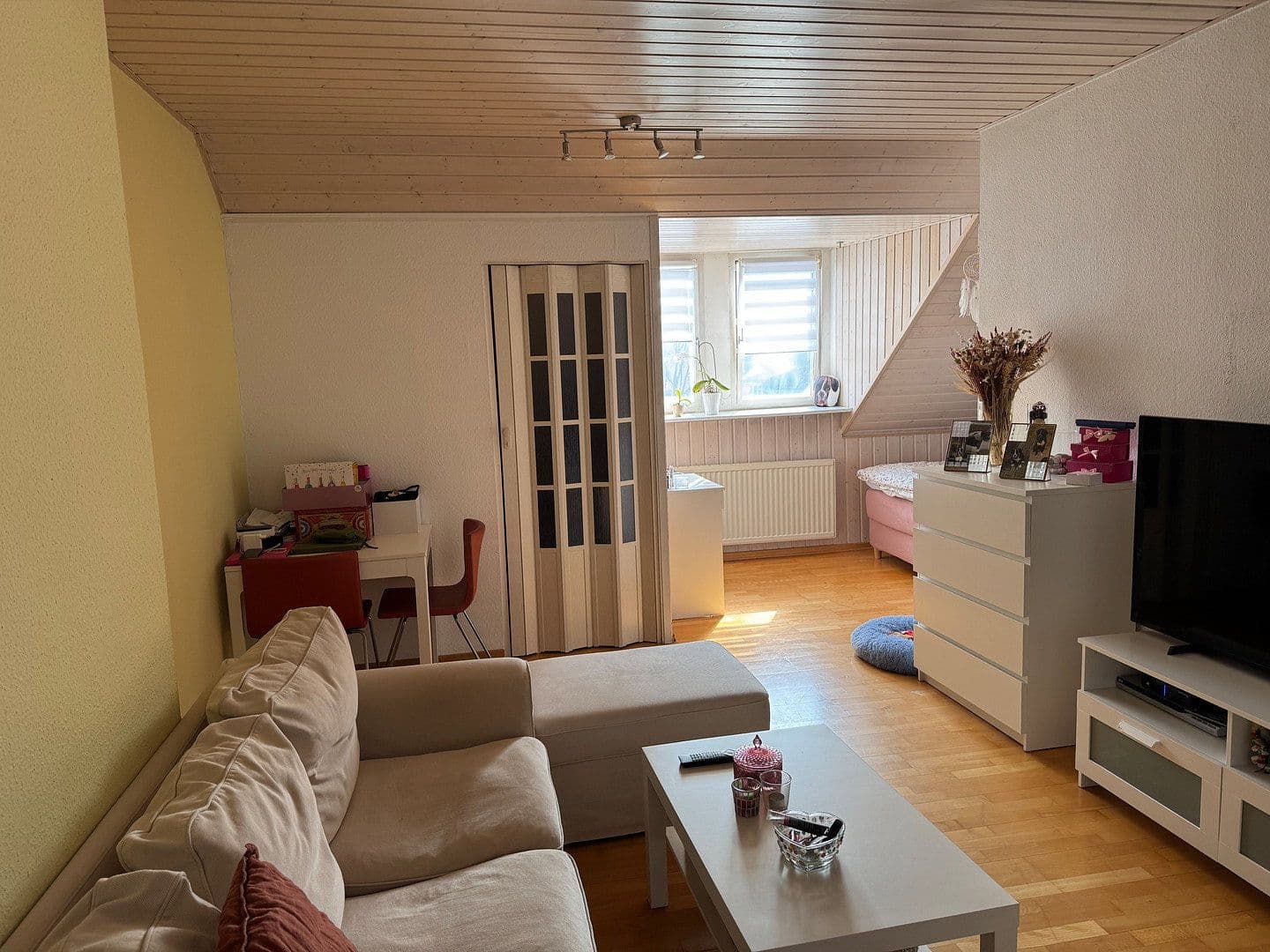 Prodej bytu 6+1 159 m², Birsteiner Straße, Frankfurt am Main, Hessen Prodej bytu 6+1 159 m², Birsteiner Straße, Frankfurt am Main, Hessen