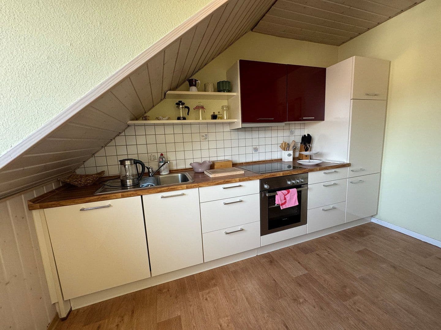 Prodej bytu 6+1 159 m², Birsteiner Straße, Frankfurt am Main, Hessen Prodej bytu 6+1 159 m², Birsteiner Straße, Frankfurt am Main, Hessen