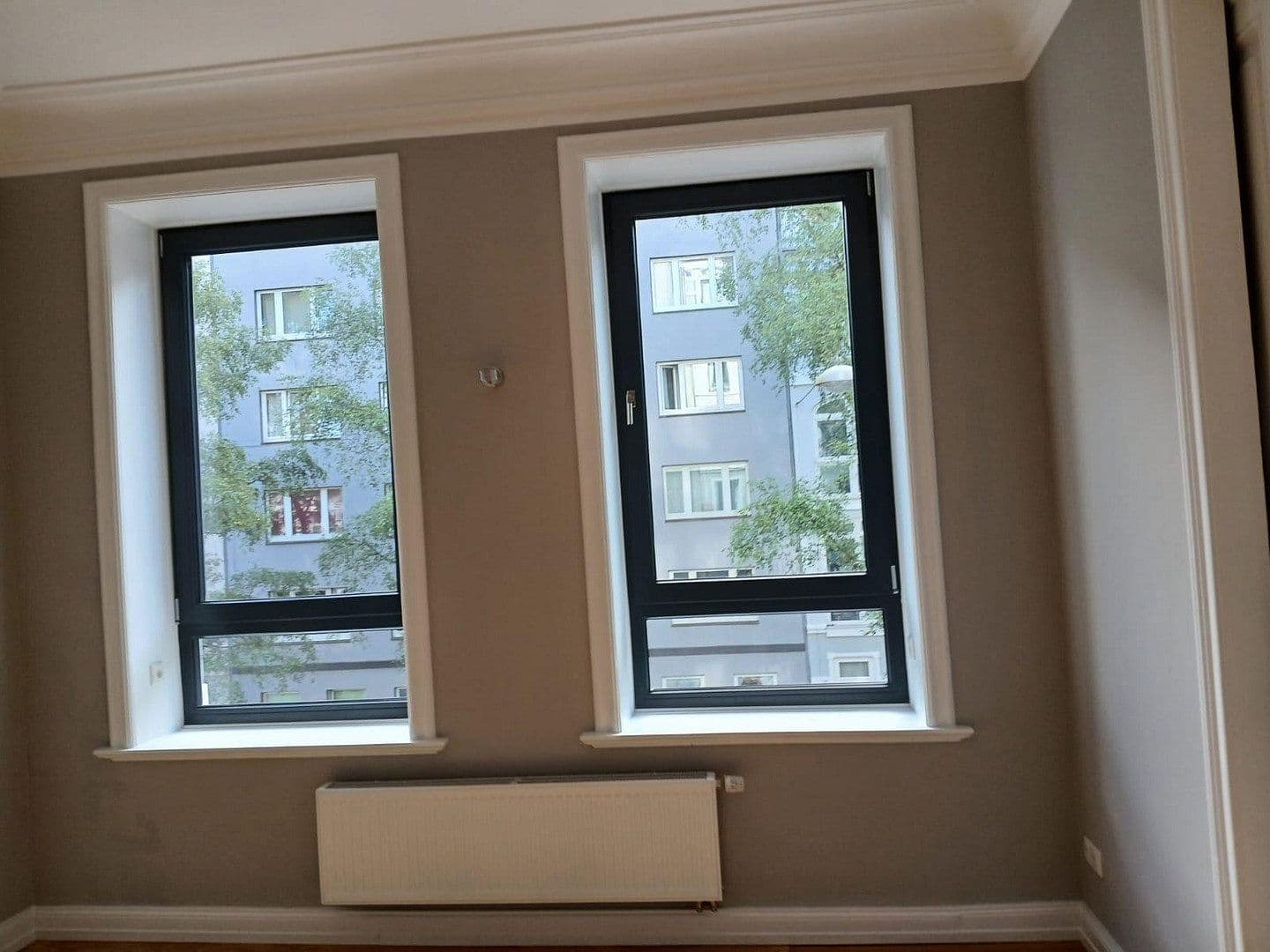 Pronájem bytu 3+1 80 m², Holtenauer Straße 213, Kiel, Šlesvicko-Holštýnsko Pronájem bytu 3+1 80 m², Holtenauer Straße 213, Kiel, Šlesvicko-Holštýnsko