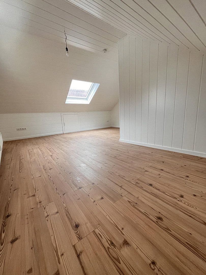 Pronájem bytu 1+1 30 m², Elze, Dolní Sasko Pronájem bytu 1+1 30 m², Elze, Dolní Sasko