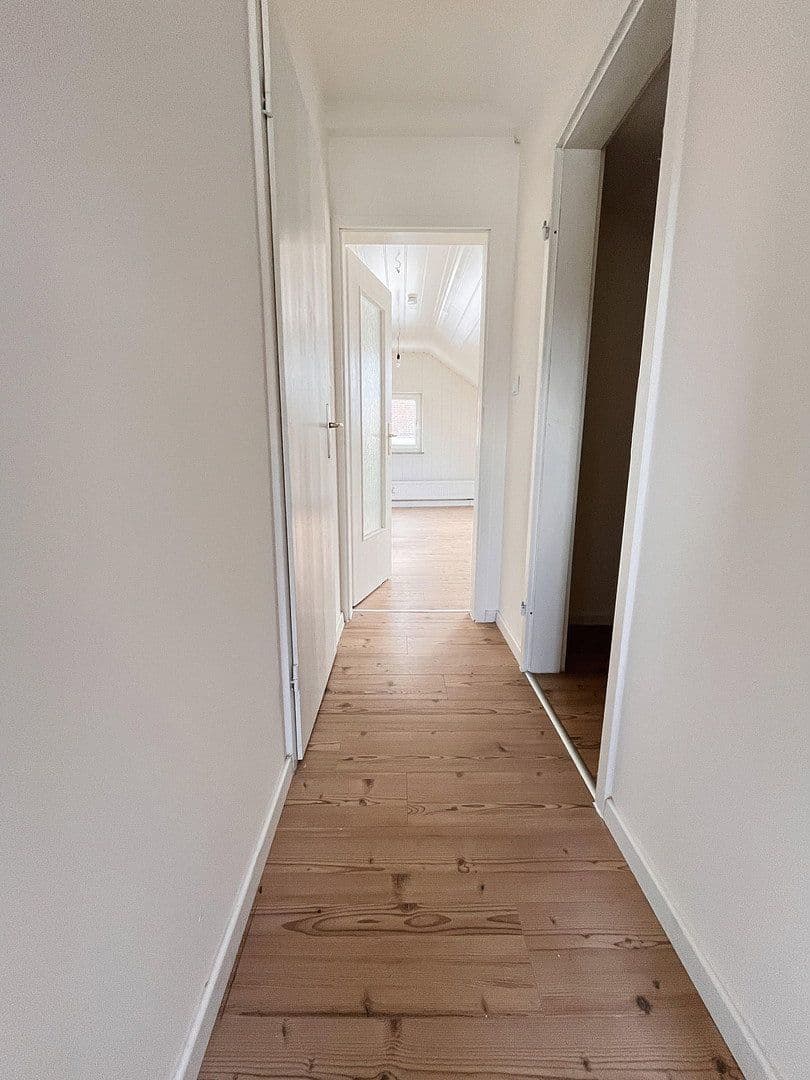Pronájem bytu 1+1 30 m², Elze, Dolní Sasko Pronájem bytu 1+1 30 m², Elze, Dolní Sasko