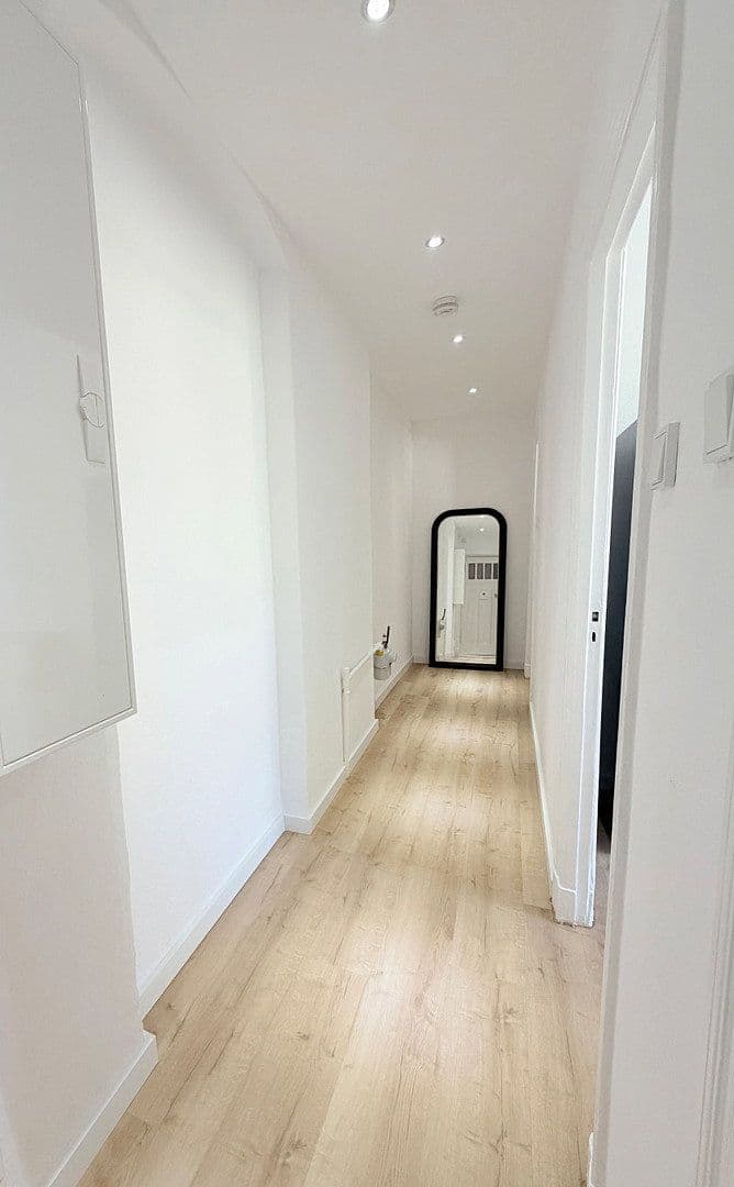 Pronájem bytu 1+1 50 m², Mindener Straße 3, Berlin, Berlín Pronájem bytu 1+1 50 m², Mindener Straße 3, Berlin, Berlín