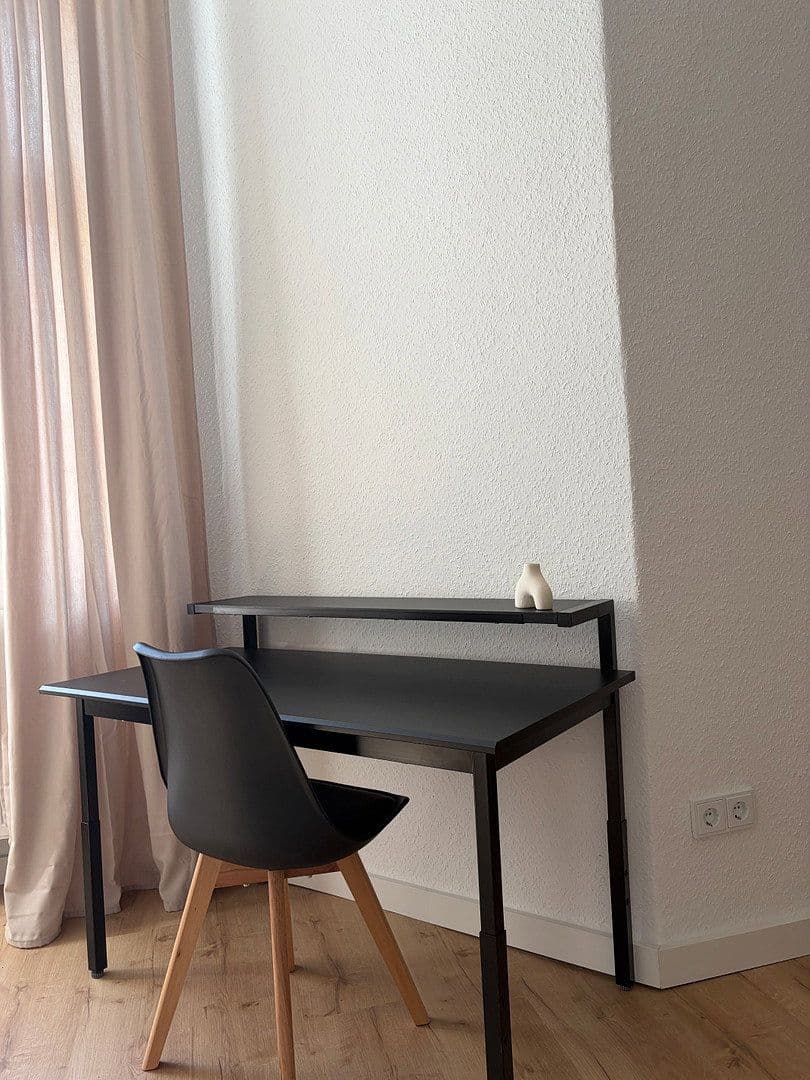 Pronájem bytu 1+1 50 m², Mindener Straße 3, Berlin, Berlín Pronájem bytu 1+1 50 m², Mindener Straße 3, Berlin, Berlín