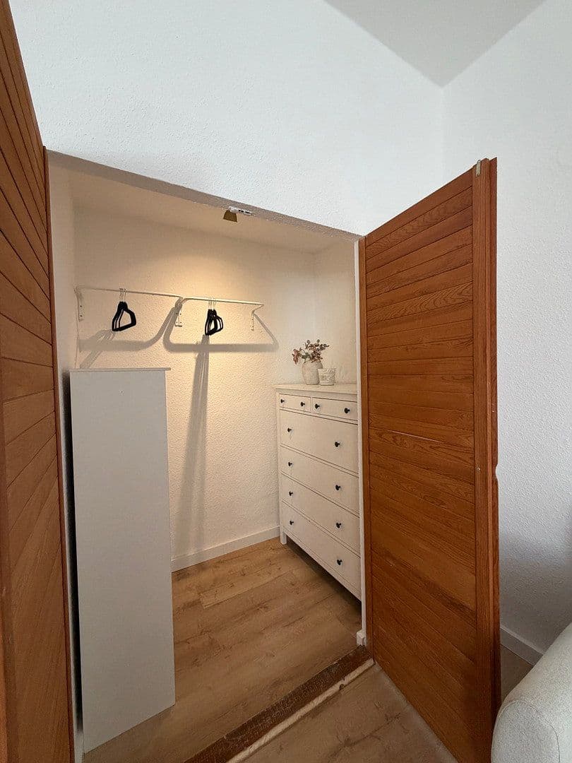 Pronájem bytu 1+1 50 m², Mindener Straße 3, Berlin, Berlín Pronájem bytu 1+1 50 m², Mindener Straße 3, Berlin, Berlín