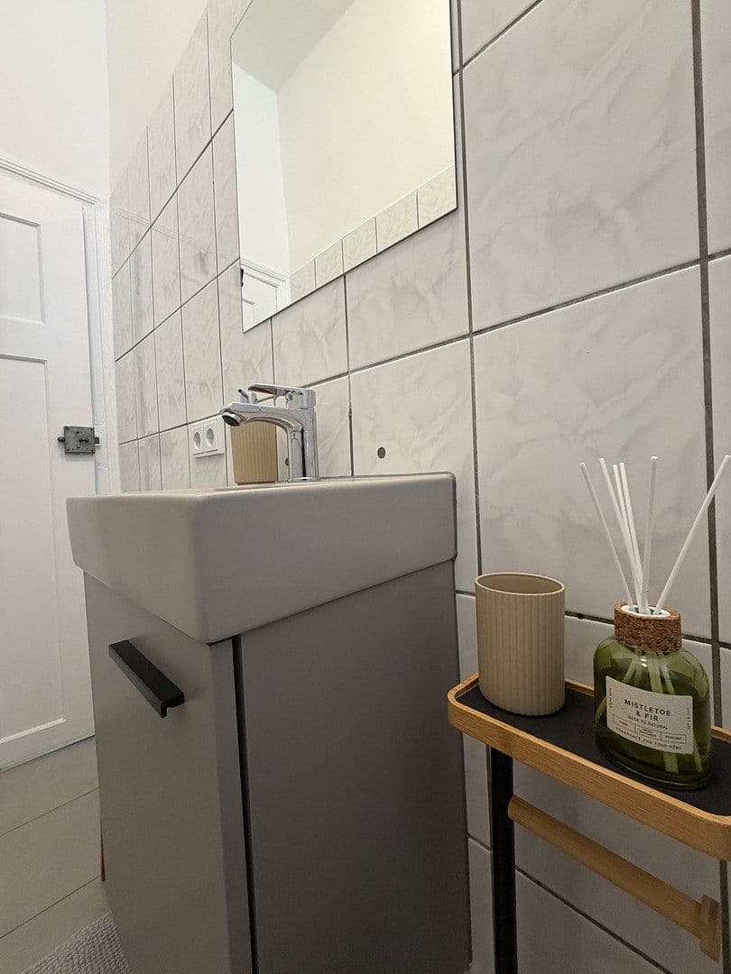 Pronájem bytu 1+1 50 m², Mindener Straße 3, Berlin, Berlín Pronájem bytu 1+1 50 m², Mindener Straße 3, Berlin, Berlín
