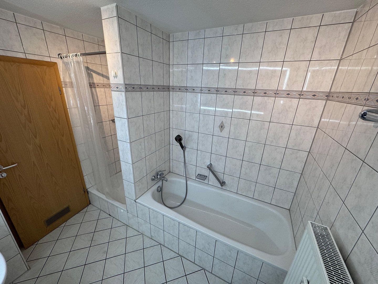 Pronájem bytu 2+1 61 m², Untere Hauptstraße 3, Tuttlingen, Bádensko-Württembersko Pronájem bytu 2+1 61 m², Untere Hauptstraße 3, Tuttlingen, Bádensko-Württembersko