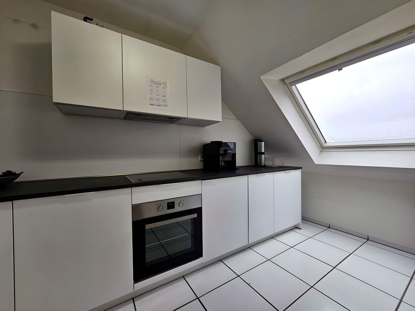 Pronájem bytu 3+1 92 m², Amtsgericht Langenfeld 15, Langenfeld (Rheinland), Severní Porýní-Vestfálsko Pronájem bytu 3+1 92 m², Amtsgericht Langenfeld 15, Langenfeld (Rheinland), Severní Porýní-Vestfálsko