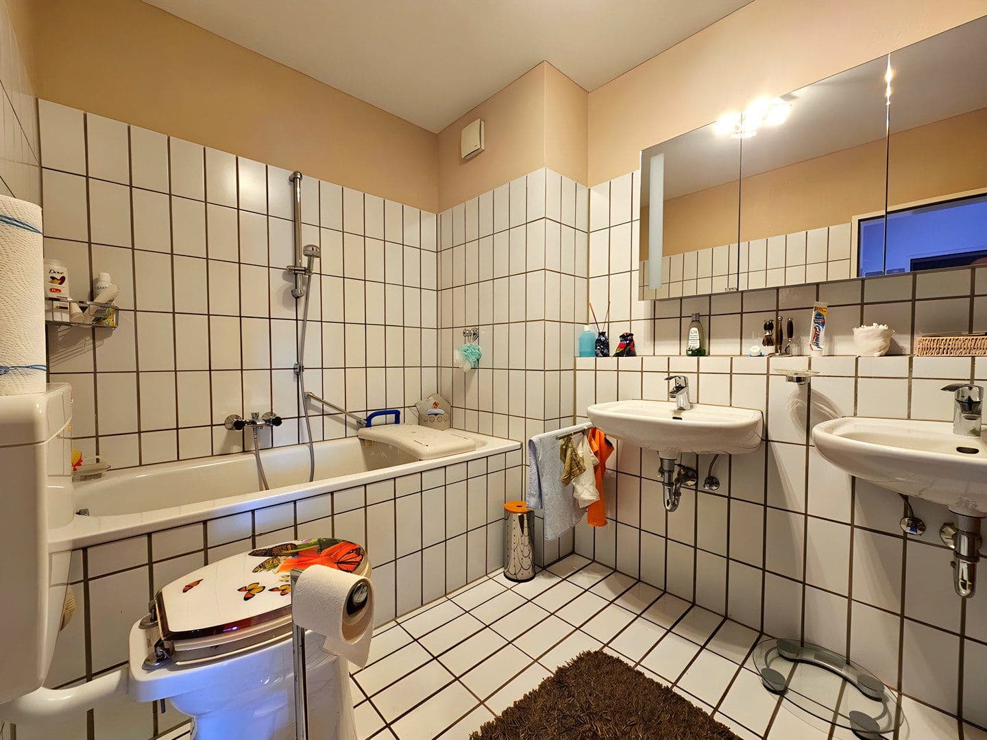 Pronájem bytu 3+1 92 m², Amtsgericht Langenfeld 15, Langenfeld (Rheinland), Severní Porýní-Vestfálsko Pronájem bytu 3+1 92 m², Amtsgericht Langenfeld 15, Langenfeld (Rheinland), Severní Porýní-Vestfálsko