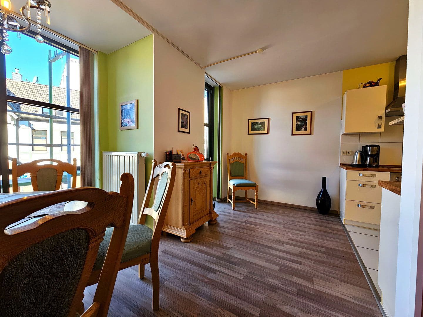Pronájem bytu 3+1 92 m², Amtsgericht Langenfeld 15, Langenfeld (Rheinland), Severní Porýní-Vestfálsko Pronájem bytu 3+1 92 m², Amtsgericht Langenfeld 15, Langenfeld (Rheinland), Severní Porýní-Vestfálsko