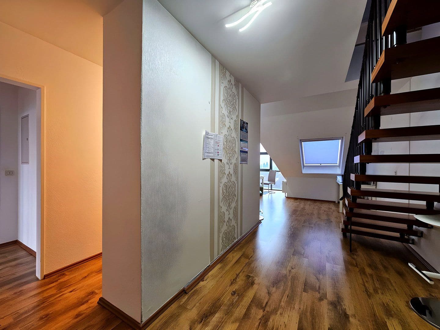 Pronájem bytu 3+1 92 m², Amtsgericht Langenfeld 15, Langenfeld (Rheinland), Severní Porýní-Vestfálsko Pronájem bytu 3+1 92 m², Amtsgericht Langenfeld 15, Langenfeld (Rheinland), Severní Porýní-Vestfálsko
