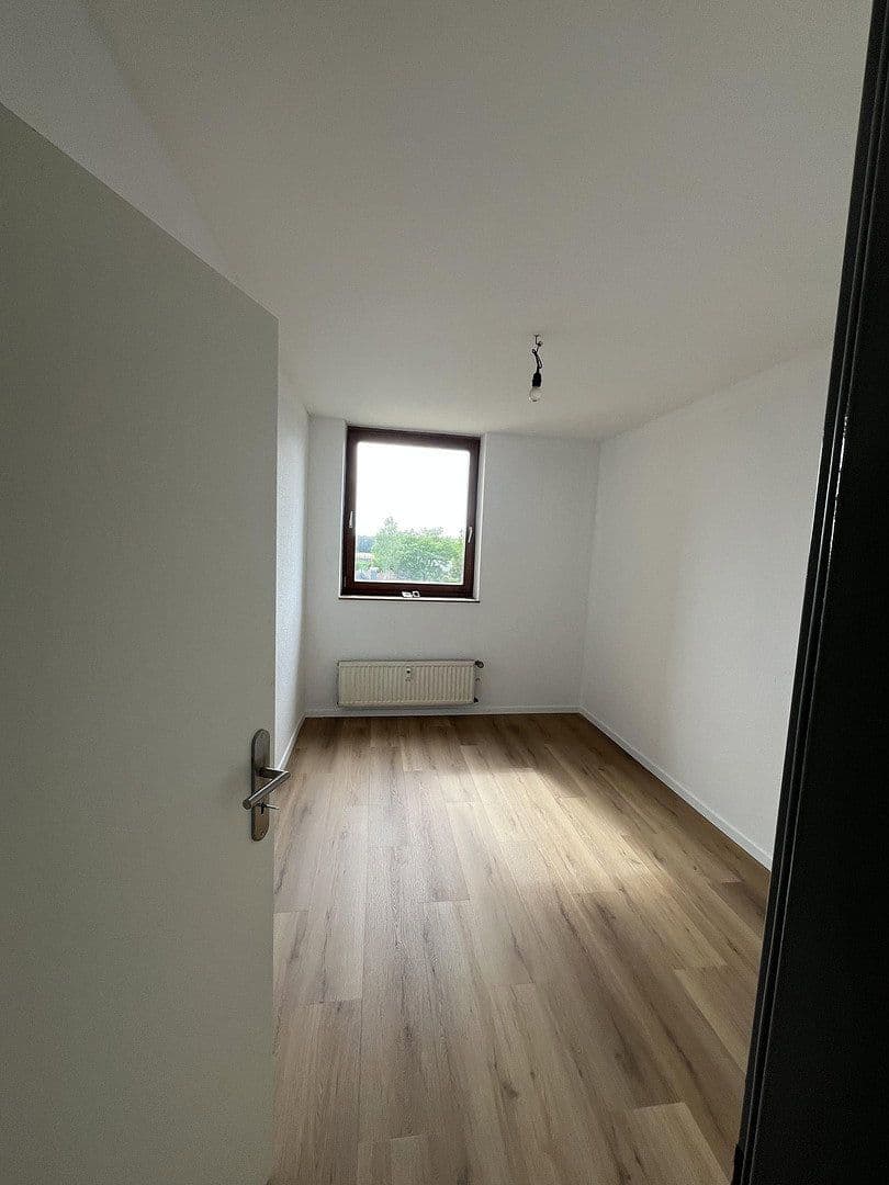 Pronájem bytu 3+1 75 m², Versmold, Severní Porýní-Vestfálsko Pronájem bytu 3+1 75 m², Versmold, Severní Porýní-Vestfálsko