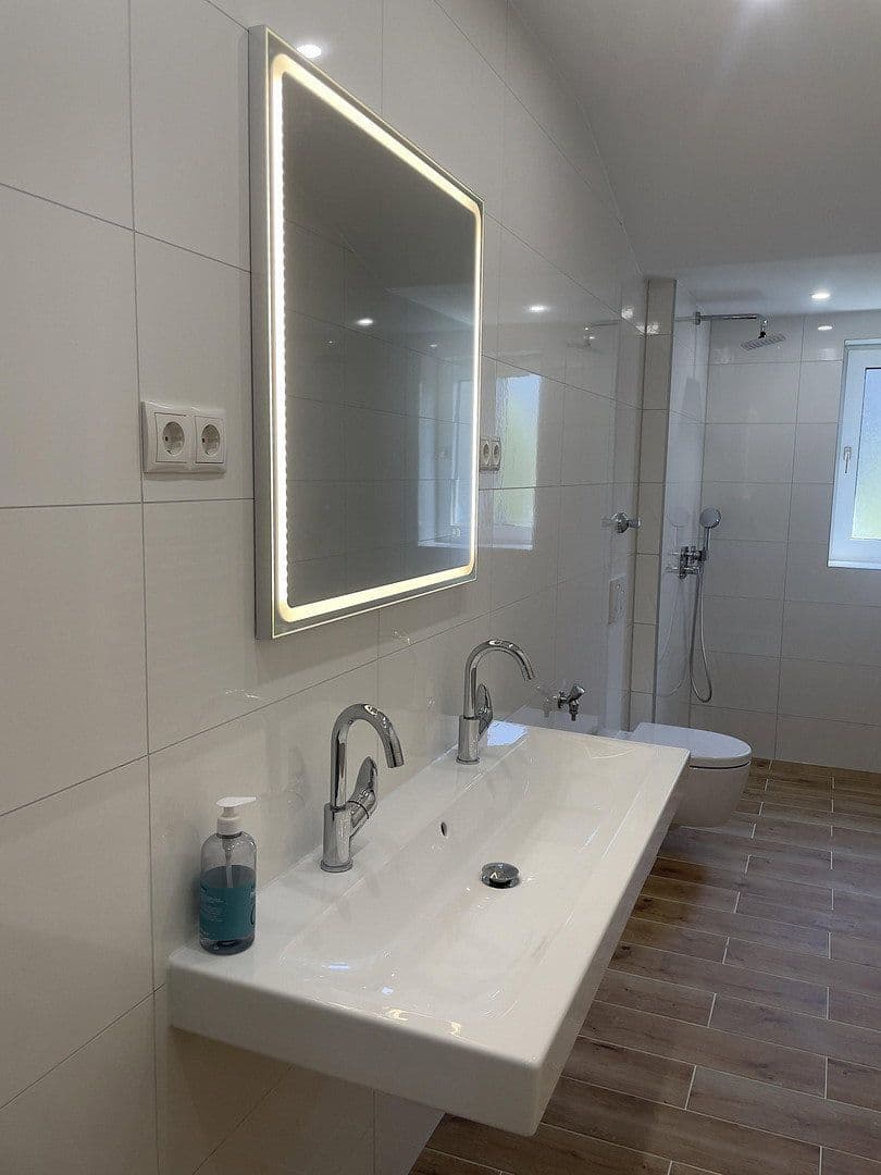 Pronájem bytu 4+1 87 m², Plutostr. 128, Herne, Severní Porýní-Vestfálsko Pronájem bytu 4+1 87 m², Plutostr. 128, Herne, Severní Porýní-Vestfálsko