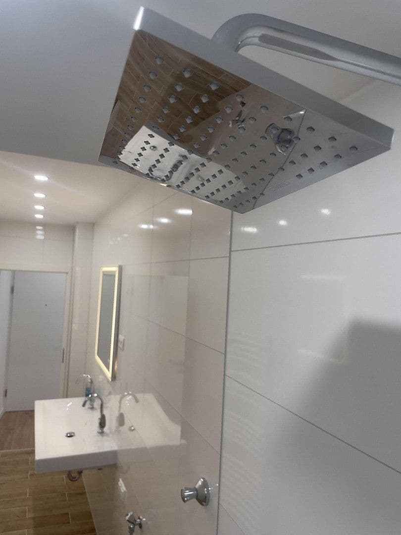 Pronájem bytu 4+1 87 m², Plutostr. 128, Herne, Severní Porýní-Vestfálsko Pronájem bytu 4+1 87 m², Plutostr. 128, Herne, Severní Porýní-Vestfálsko