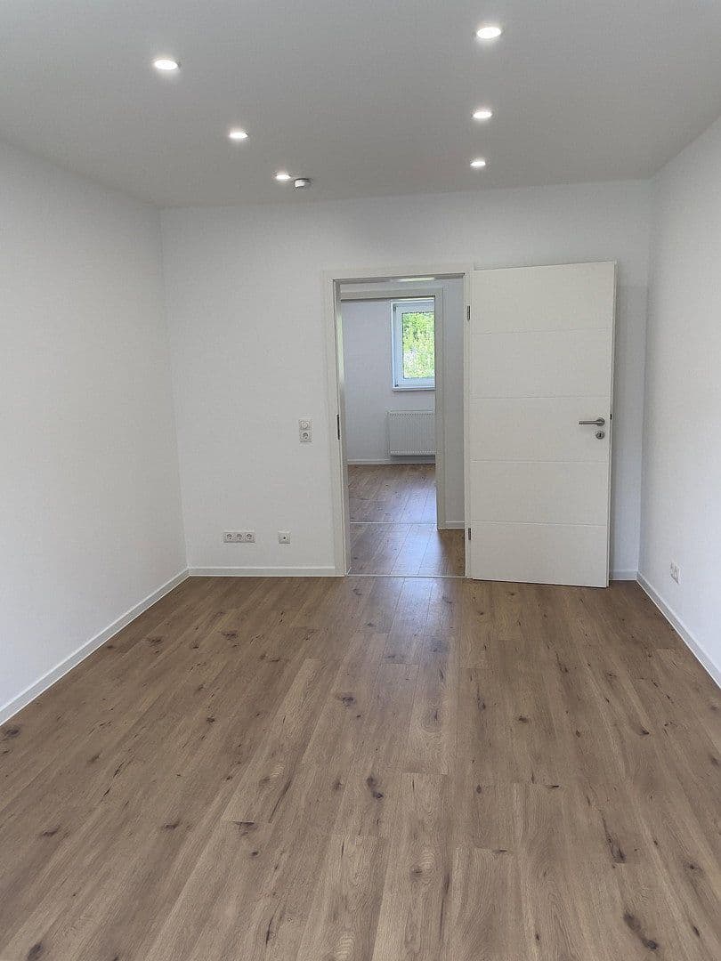 Pronájem bytu 4+1 87 m², Plutostr. 128, Herne, Severní Porýní-Vestfálsko Pronájem bytu 4+1 87 m², Plutostr. 128, Herne, Severní Porýní-Vestfálsko