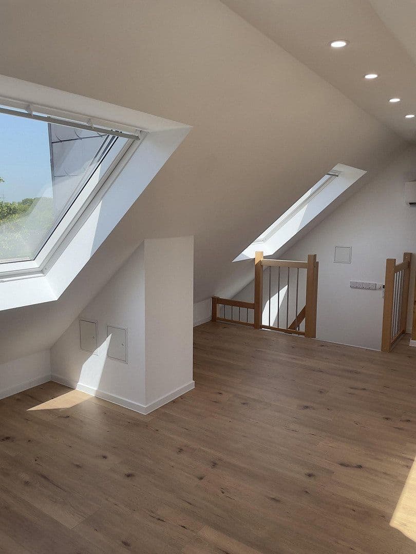 Pronájem bytu 4+1 87 m², Plutostr. 128, Herne, Severní Porýní-Vestfálsko Pronájem bytu 4+1 87 m², Plutostr. 128, Herne, Severní Porýní-Vestfálsko