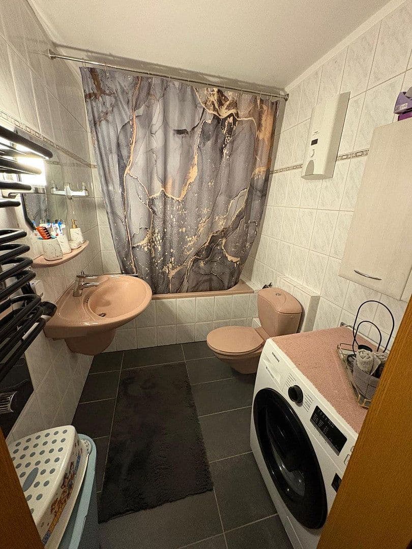 Prodej bytu 3+kk 76 m², Edith-Stein-Anlage 11, Bonn, Severní Porýní-Vestfálsko Prodej bytu 3+kk 76 m², Edith-Stein-Anlage 11, Bonn, Severní Porýní-Vestfálsko
