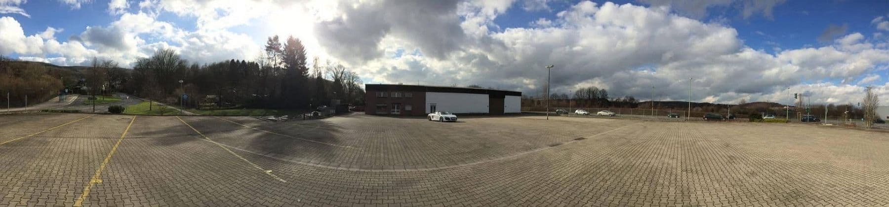 Prodej nebytového prostoru 4.000 m², Hagen, Severní Porýní-Vestfálsko Prodej nebytového prostoru 4.000 m², Hagen, Severní Porýní-Vestfálsko