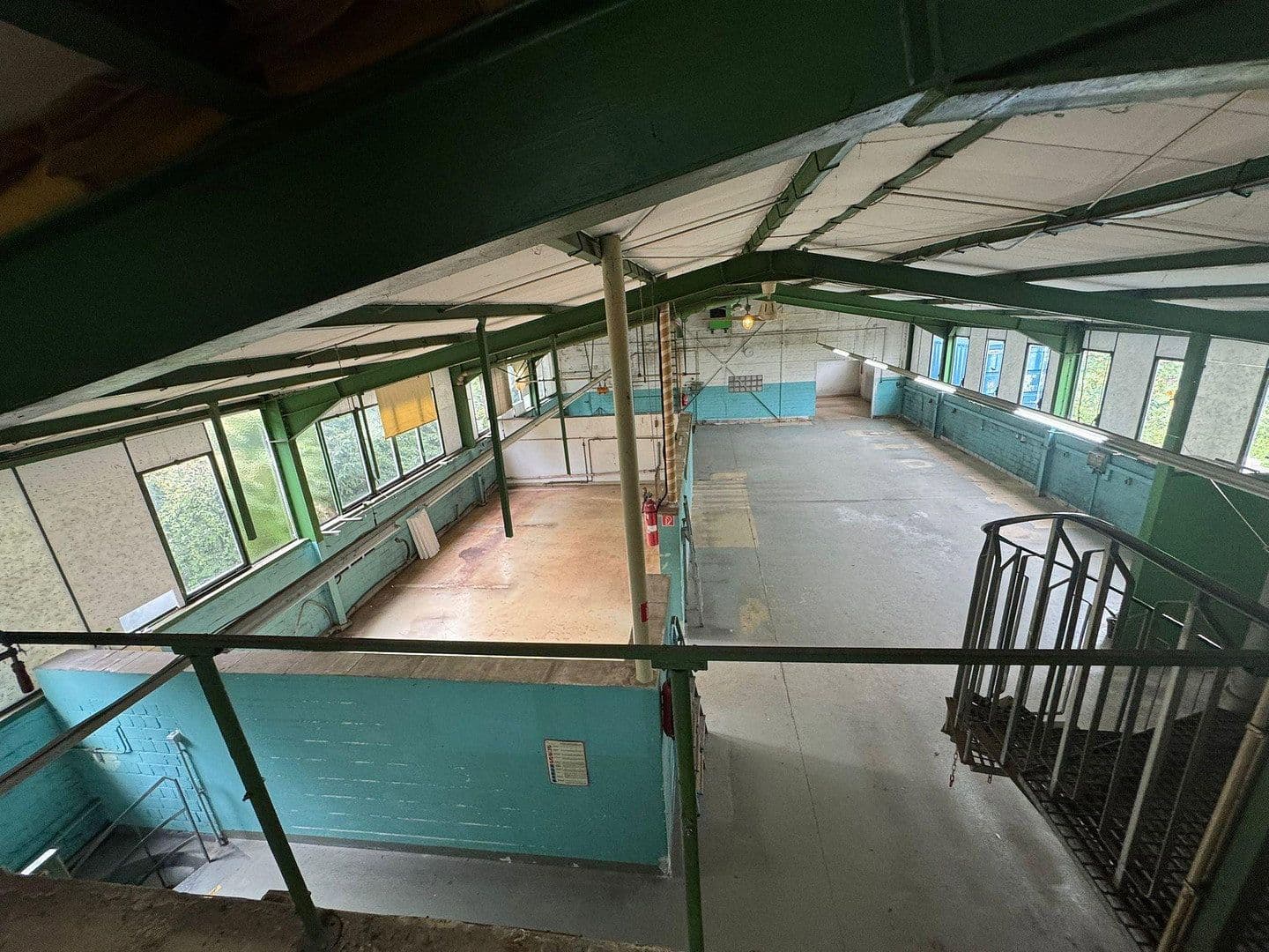 Pronájem nebytového prostoru 750 m², Solingen, Severní Porýní-Vestfálsko Pronájem nebytového prostoru 750 m², Solingen, Severní Porýní-Vestfálsko