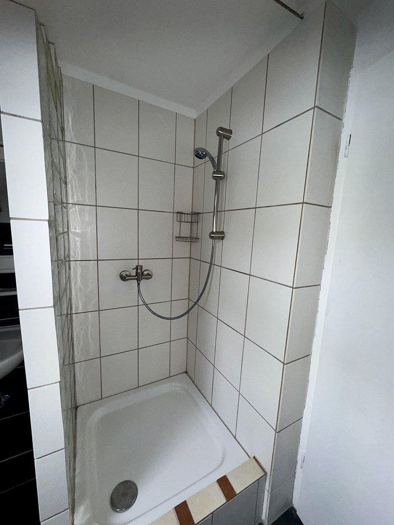 Pronájem bytu 3+1 79 m², Wuppertal Cronenberg, Severní Porýní-Vestfálsko Pronájem bytu 3+1 79 m², Wuppertal Cronenberg, Severní Porýní-Vestfálsko