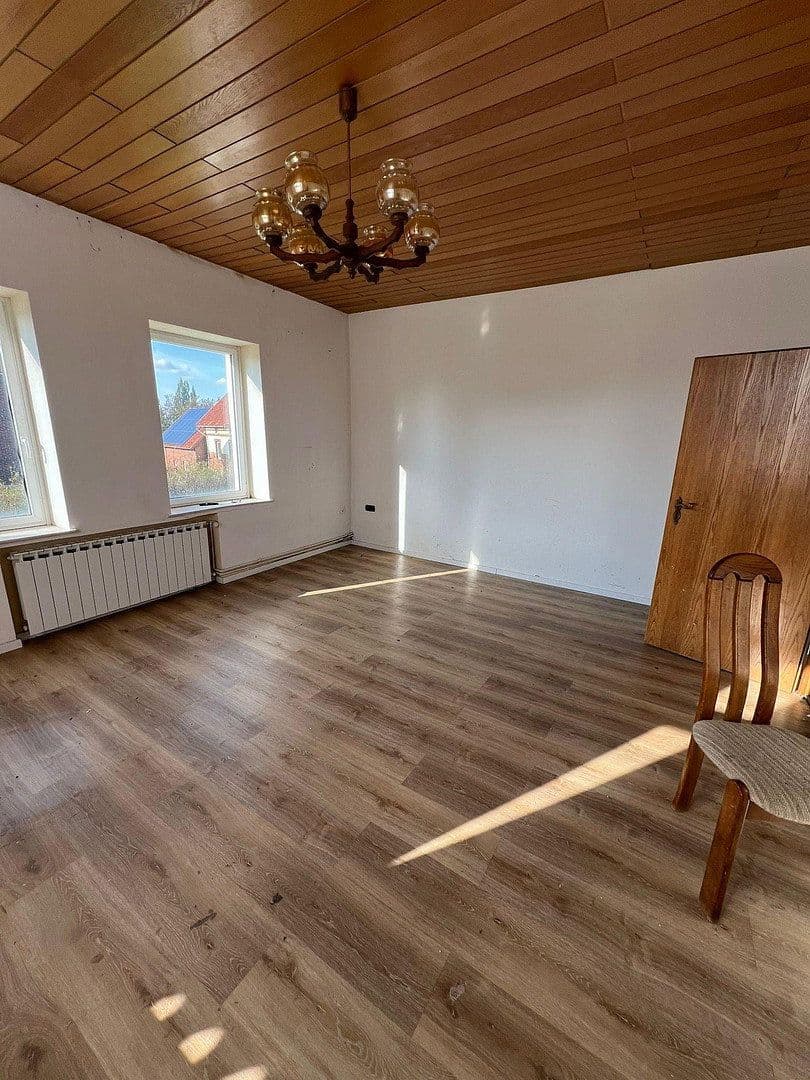 Pronájem bytu 6+1 168 m², Ziegeleiweg 1, Obernkirchen, Dolní Sasko Pronájem bytu 6+1 168 m², Ziegeleiweg 1, Obernkirchen, Dolní Sasko