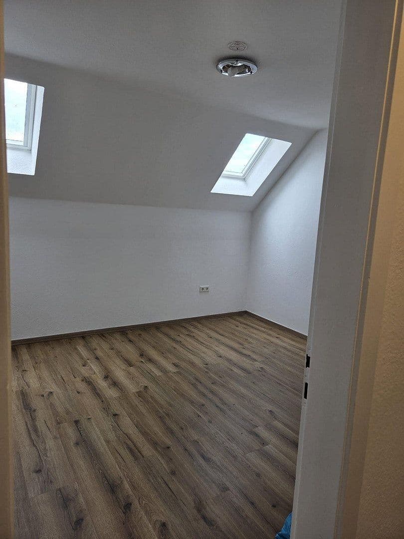 Pronájem bytu 2+1 50 m², Heidlandstr. 15, Detmold, Severní Porýní-Vestfálsko Pronájem bytu 2+1 50 m², Heidlandstr. 15, Detmold, Severní Porýní-Vestfálsko