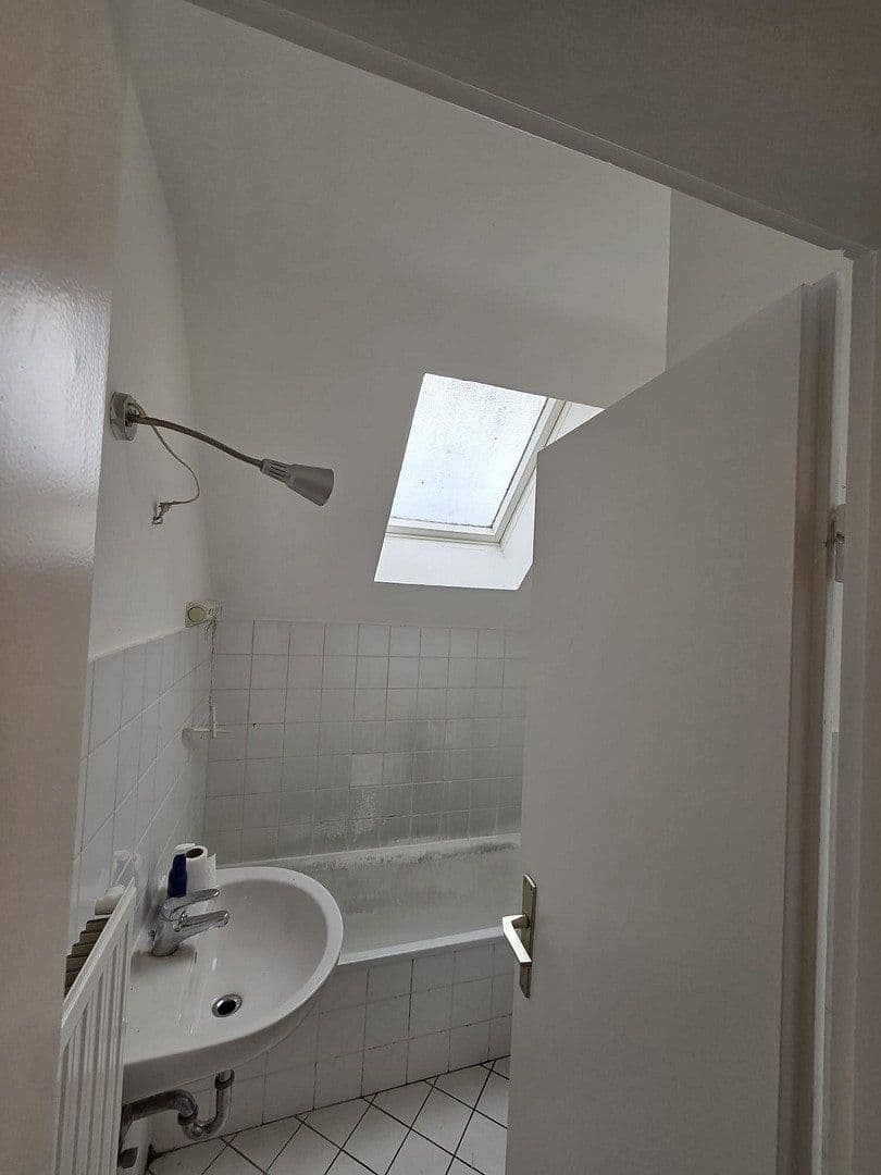 Pronájem bytu 2+1 50 m², Heidlandstr. 15, Detmold, Severní Porýní-Vestfálsko Pronájem bytu 2+1 50 m², Heidlandstr. 15, Detmold, Severní Porýní-Vestfálsko