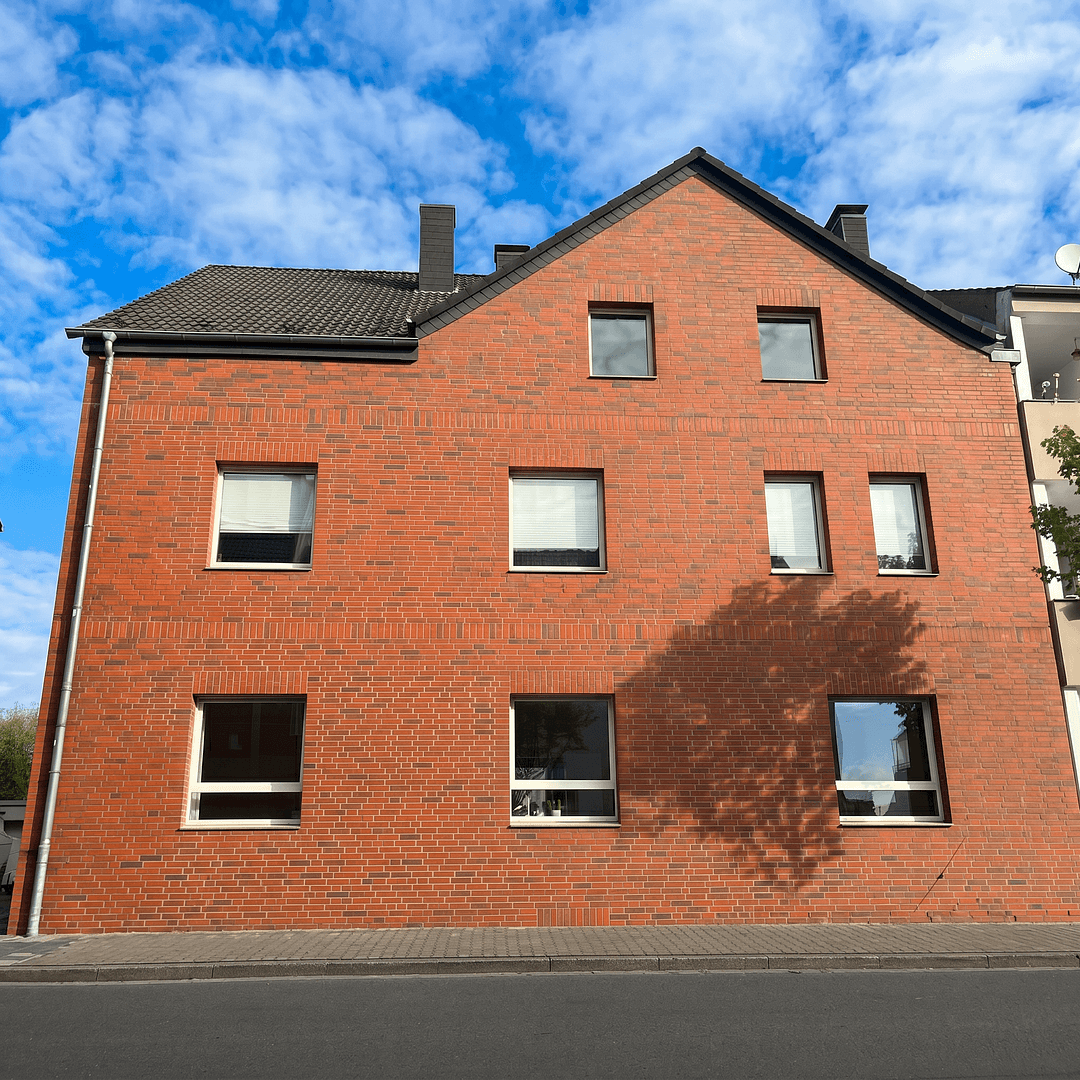 Pronájem bytu 4+1 108 m², Niederstraße 9, Recklinghausen, Severní Porýní-Vestfálsko Pronájem bytu 4+1 108 m², Niederstraße 9, Recklinghausen, Severní Porýní-Vestfálsko