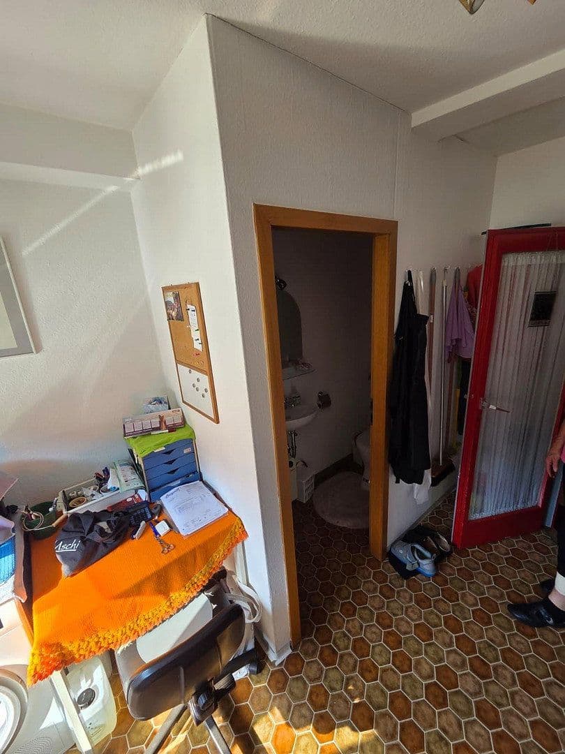 Pronájem kanceláře 43 m², Oberndorferstraße 23, Schramberg, Bádensko-Württembersko Pronájem kanceláře 43 m², Oberndorferstraße 23, Schramberg, Bádensko-Württembersko
