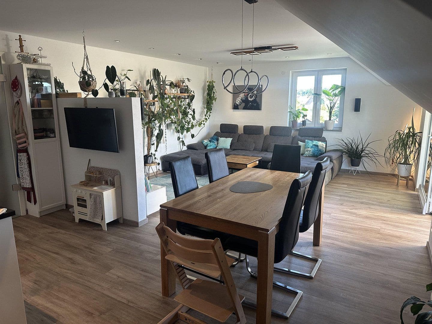 Prodej bytu 3+1 98 m², Adalbert-Stifter-Straße 5, Schrobenhausen, Bavorsko Prodej bytu 3+1 98 m², Adalbert-Stifter-Straße 5, Schrobenhausen, Bavorsko