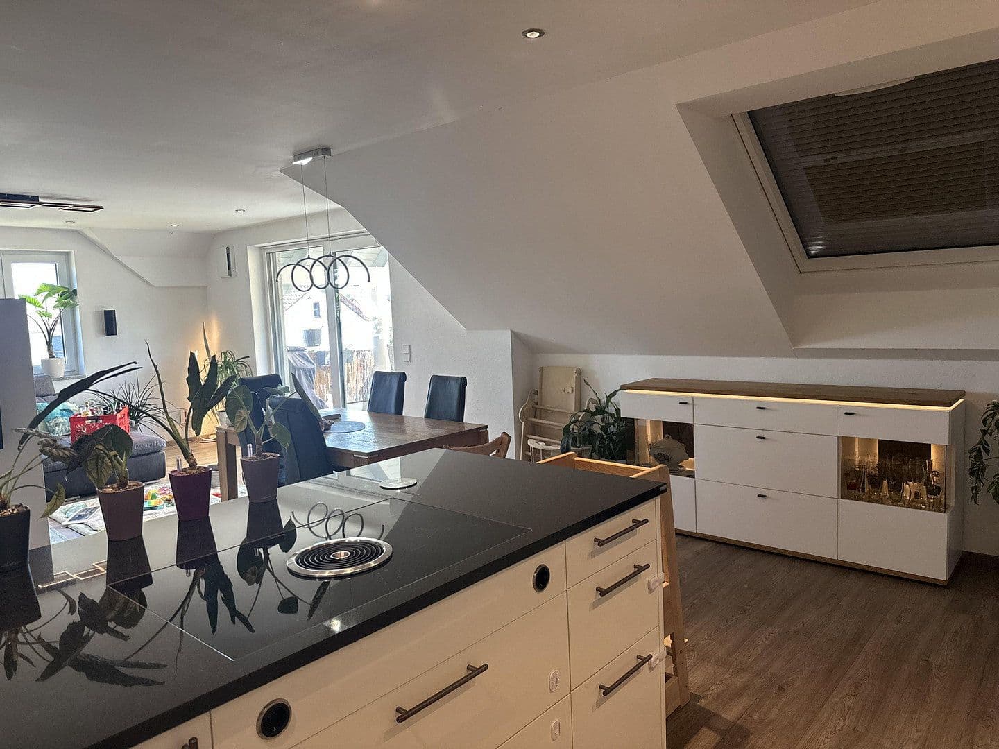 Prodej bytu 3+1 98 m², Adalbert-Stifter-Straße 5, Schrobenhausen, Bavorsko Prodej bytu 3+1 98 m², Adalbert-Stifter-Straße 5, Schrobenhausen, Bavorsko