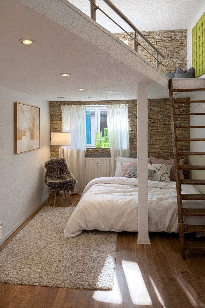 Prodej bytu 4+kk 165 m², Freiberg am Neckar, Bádensko-Württembersko Prodej bytu 4+kk 165 m², Freiberg am Neckar, Bádensko-Württembersko