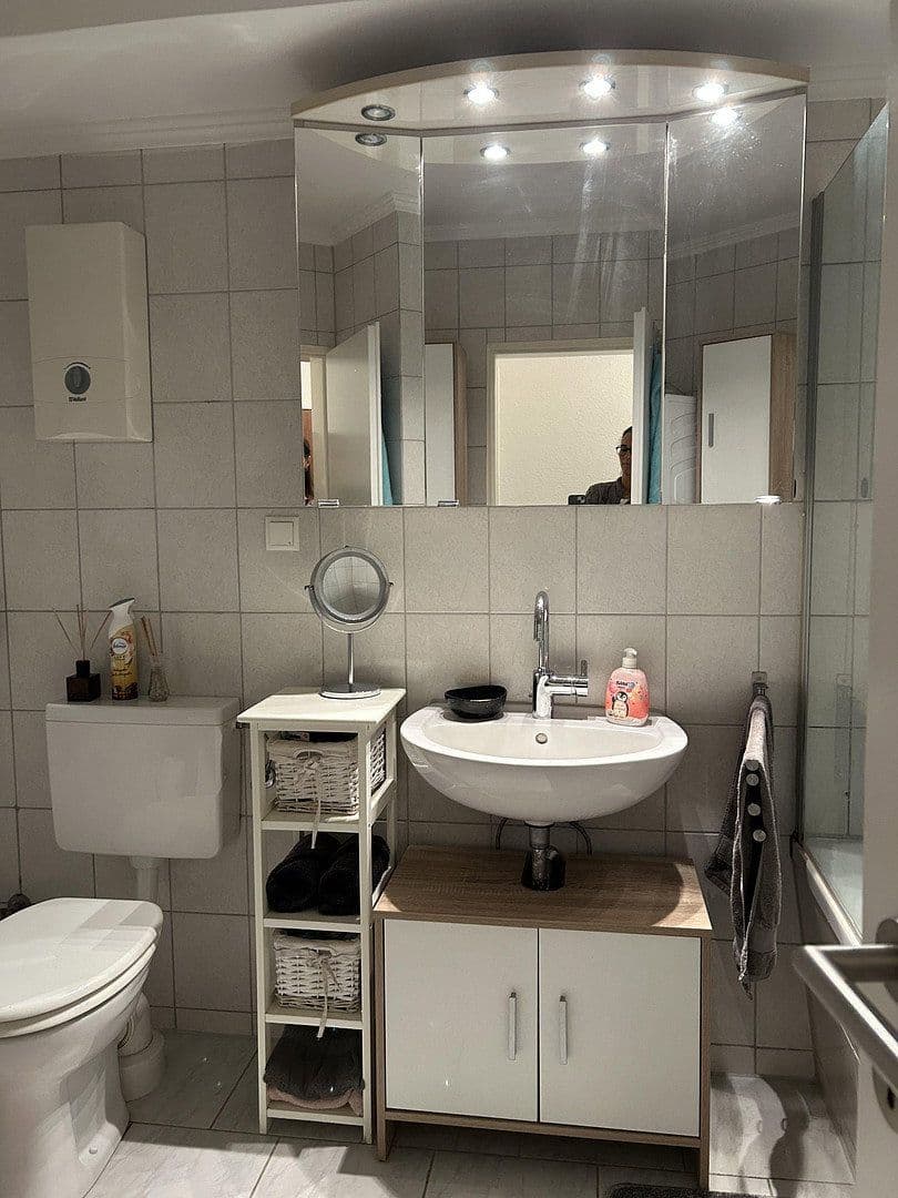 Pronájem bytu 3+1 72 m², Brücke 45, Neuss, Severní Porýní-Vestfálsko Pronájem bytu 3+1 72 m², Brücke 45, Neuss, Severní Porýní-Vestfálsko