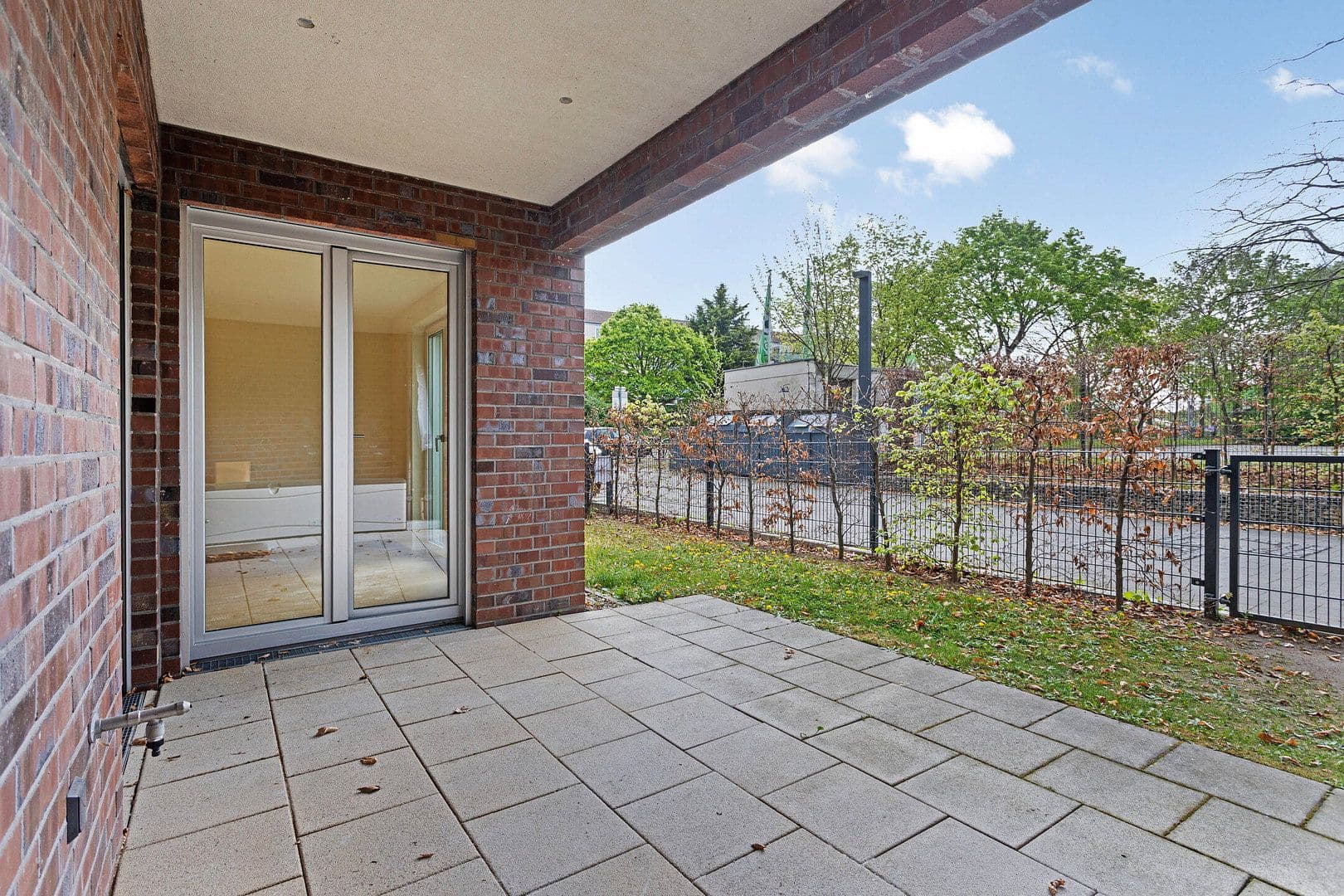 Prodej bytu 3+1 107 m², Ulenbergstraße 1, Düsseldorf, Severní Porýní-Vestfálsko Prodej bytu 3+1 107 m², Ulenbergstraße 1, Düsseldorf, Severní Porýní-Vestfálsko