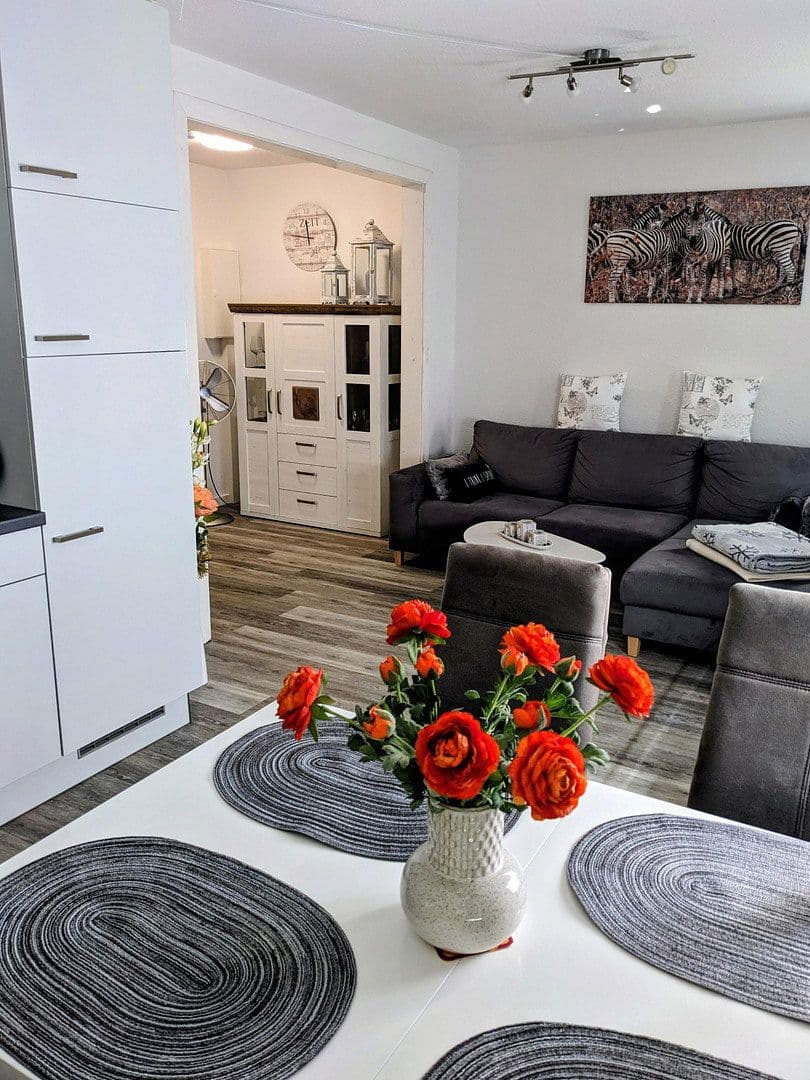 Prodej bytu 2+kk 54 m², Waren (Müritz), Mecklenburg-Vorpommern Prodej bytu 2+kk 54 m², Waren (Müritz), Mecklenburg-Vorpommern