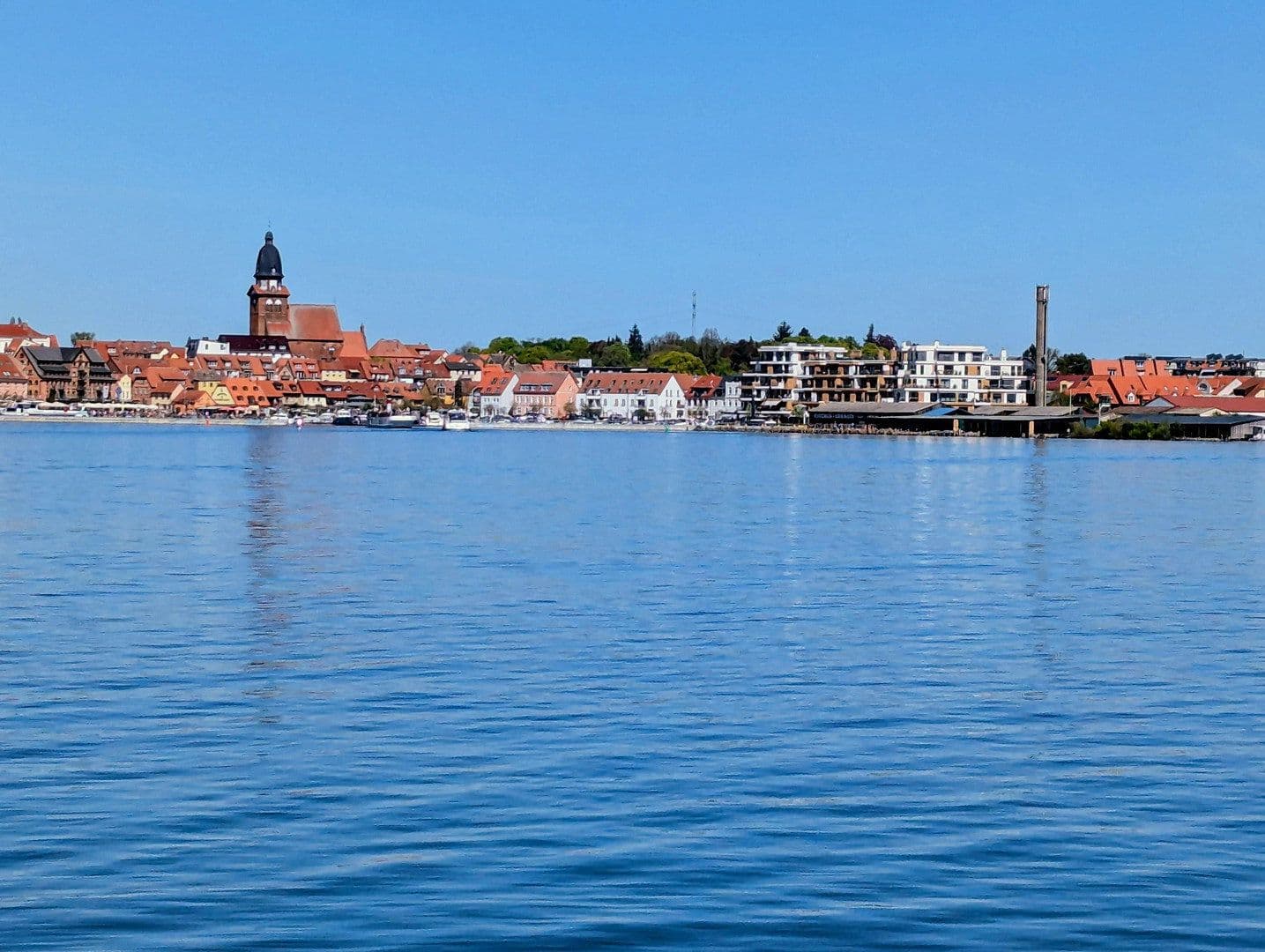 Prodej bytu 2+kk 54 m², Waren (Müritz), Mecklenburg-Vorpommern Prodej bytu 2+kk 54 m², Waren (Müritz), Mecklenburg-Vorpommern