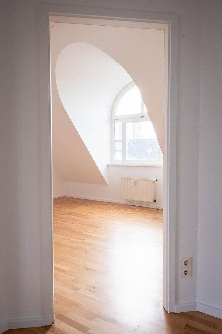 Prodej bytu 3+1 86 m², Berlin, Berlín Prodej bytu 3+1 86 m², Berlin, Berlín