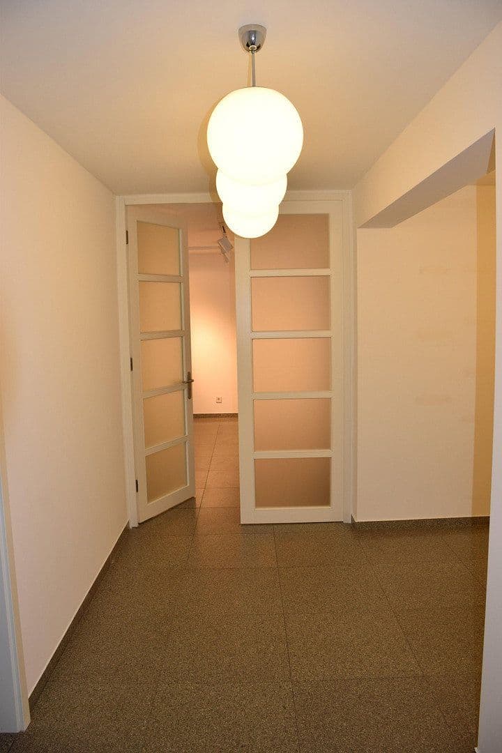 Pronájem kanceláře 130 m², Kaiserswerther Str. 144, Düsseldorf, Severní Porýní-Vestfálsko Pronájem kanceláře 130 m², Kaiserswerther Str. 144, Düsseldorf, Severní Porýní-Vestfálsko