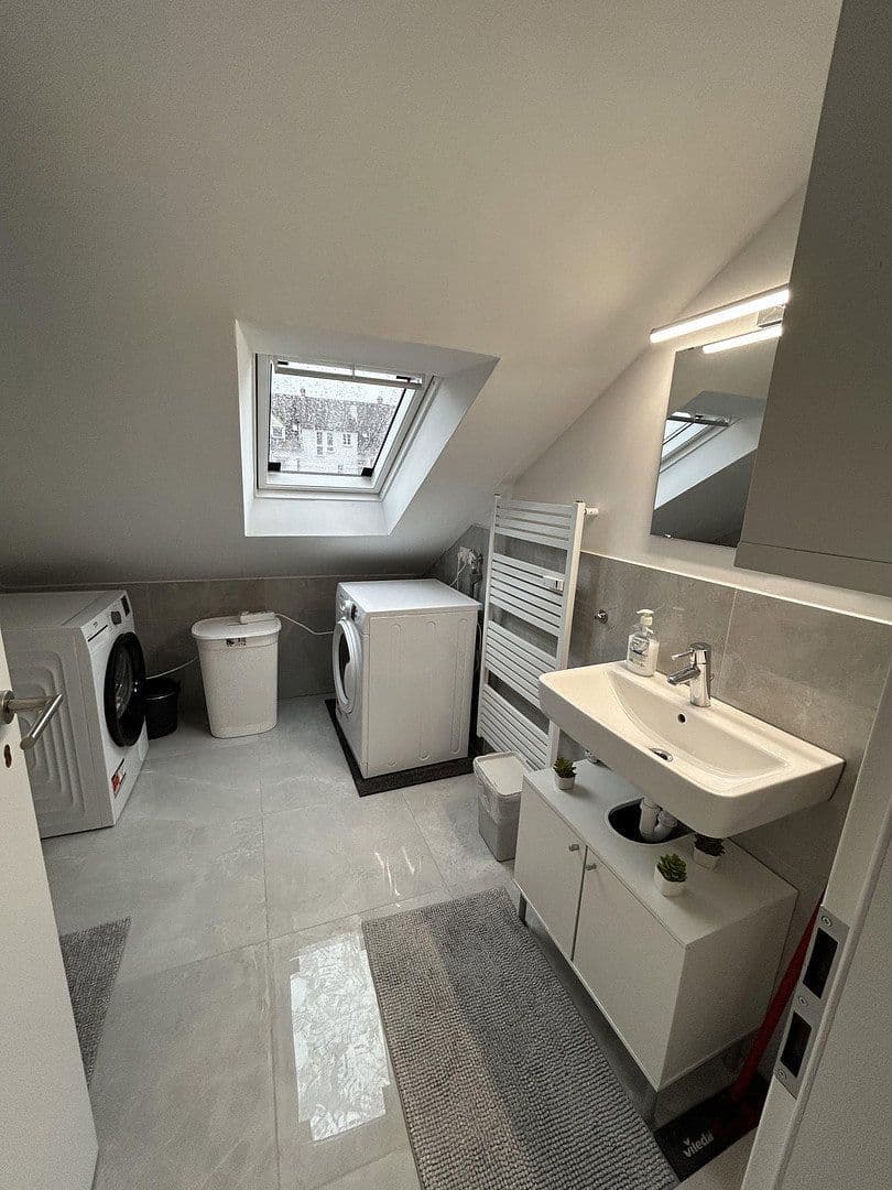 Pronájem bytu 3+1 15 m², Karlsruhe, Bádensko-Württembersko Pronájem bytu 3+1 15 m², Karlsruhe, Bádensko-Württembersko