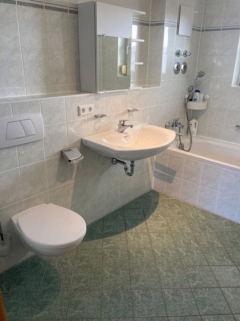 Prodej bytu 5+1 108 m², Lontelstraße, Gerlingen, Bádensko-Württembersko Prodej bytu 5+1 108 m², Lontelstraße, Gerlingen, Bádensko-Württembersko